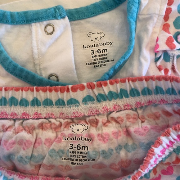 Infant top with matching bloomers - Picture 3 of 3